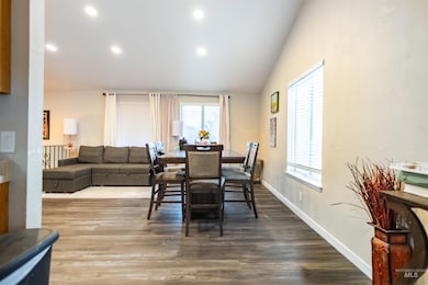 658 Bluebell Ln, Paul, ID 83347 - photo 5