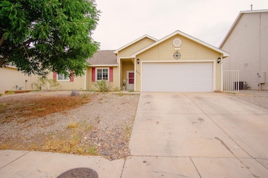 221 Burnage Ln, Alamogordo, NM 88310 - photo 2