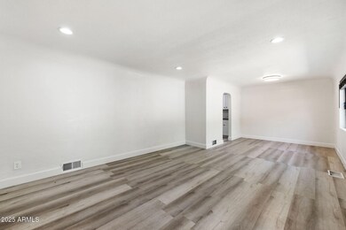4-Great Room (1)