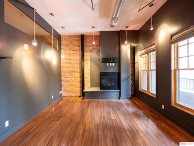 1314 O St unit 201, Lincoln, NE 68508 - photo 4