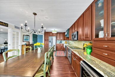Plenty of cabinet space
