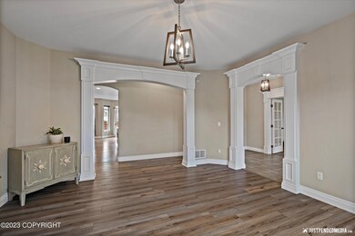 Dining Room/Flex Space