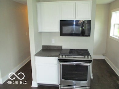 620 S 2nd St, Noblesville, IN 46060 - photo 5