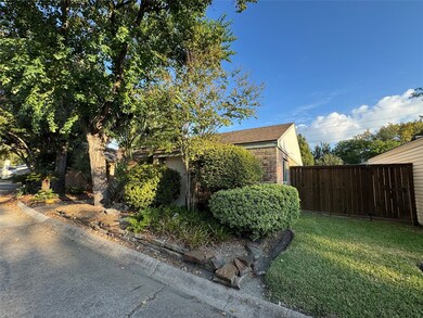 12800 Briar Forest Dr unit 56, Houston, TX 77077 - photo 3