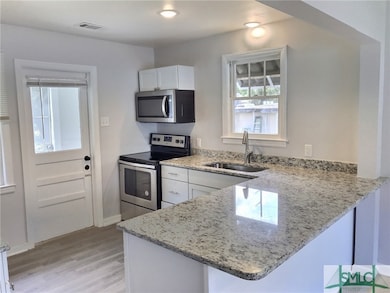Beautiful new granite counters.