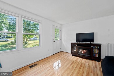 15295 Currin St, Ruther Glen, VA 22546 - photo 2