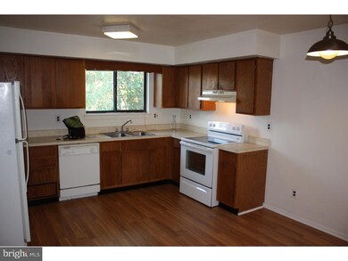 8 Buttonwood Rd unit A, Voorhees, NJ 08043 - photo 3