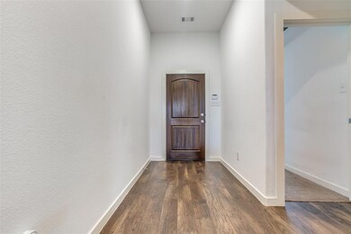 1125 W Ash St, Celina, TX 75009 - photo 2