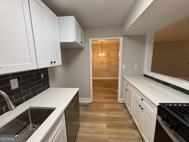 501 Park Ridge Cir, Marietta, GA 30068 - photo 7