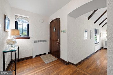 533 Brookside Ave, Wayne, PA 19087 - photo 2