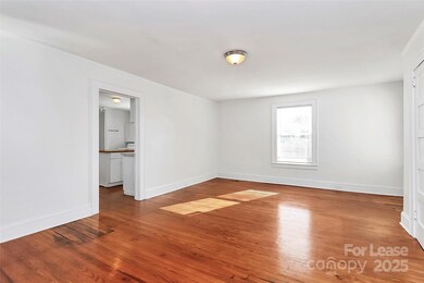 511 E 35th St, Charlotte, NC 28205 - photo 4