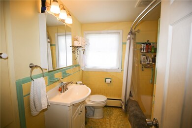 43 Montcalm Rd, Warwick, RI 02889 - photo 7