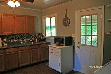 8 Slaughter Dr, Athens, OH 45701 - photo 5