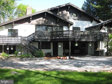 210 Riveredge Dr, Leola, PA 17540 - photo 2