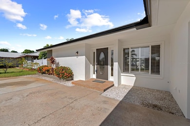 13829 Kimberly Dr, Largo, FL 33774 - photo 4