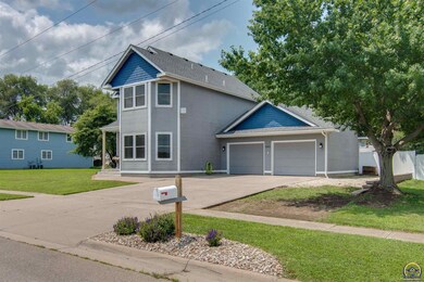 501 Griswold St, Rossville, KS 66533 - photo 4