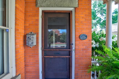 4-web-or-mls-36 E 12th St, Holland-4