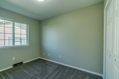 1448S3rdSt_0012