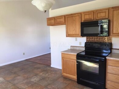 1692 Eastbrook Dr N, Columbus, OH 43223 - photo 7