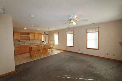 1A Fuller St unit R-3, Carver, MA 02330 - photo 7