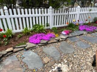 1319 Lakeview Ave, Klamath Falls, OR 97601 - photo 3