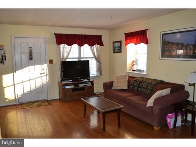 1030 Northridge Dr, Norristown, PA 19403 - photo 4