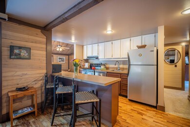 17870 Shooting Star Ct, Sunriver, OR 97707 - photo 4