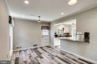 1505 Crestline Rd, Silver Spring, MD 20904 - photo 4