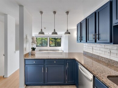 100 W Canal St unit 6, Winooski, VT 05404 - photo 2