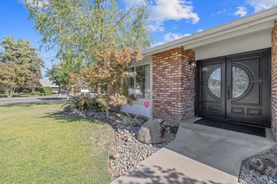 6593 N Winery Ave, Fresno, CA 93710 - photo 5