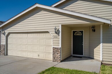 NE Hoona Dr (23 of 31)