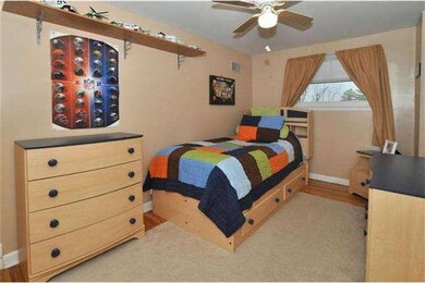 12033 Waldemire Dr, Philadelphia, PA 19154 - photo 7