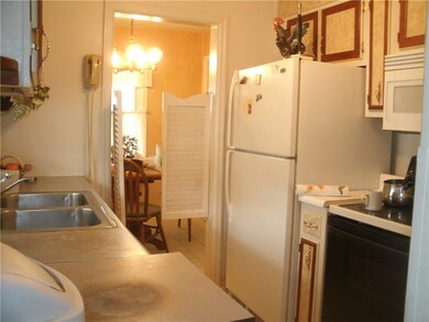 116 S 7th Ave, Beech Grove, IN 46107 - photo 4