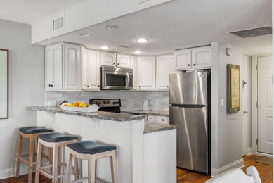 6-web-or-mls-Coastal RE Photo 2901 Atriu