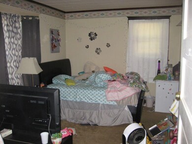 2300 Stanley St, Stevens Point, WI 54481 - photo 5