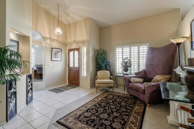 1337 W Clearspring Dr Gilbert-large-007-