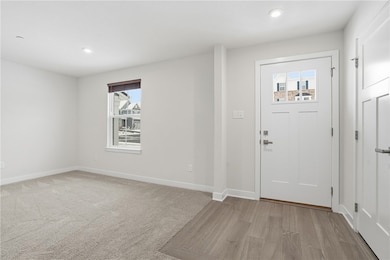 9002 Hickory Rd, Gibsonia, PA 15044 - photo 2