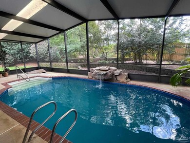 5955 Hermitage Dr, Pensacola, FL 32504 - photo 6