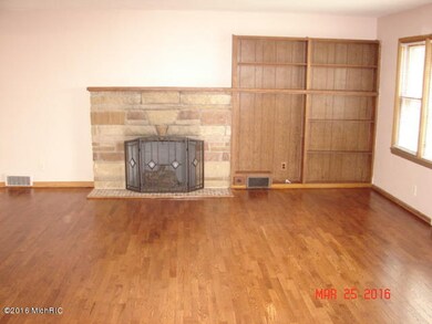 265 Sherman Rd (4)