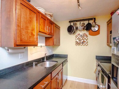 115 Highland Ave unit 19, Somerville, MA 02143 - photo 5