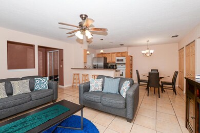 3914 NW Cinnamon Tree Cir, Jensen Beach, FL 34957 - photo 5