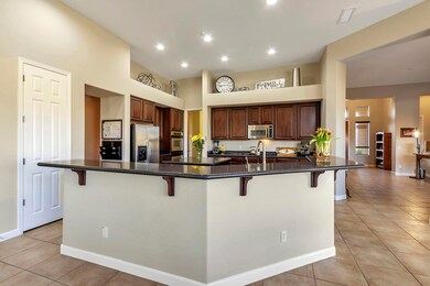 COOK W/EASE IN THIS KITCHEN