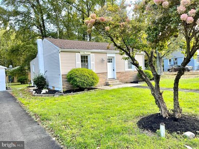 923 E Linden Ave, Lindenwold, NJ 08021 - photo 2