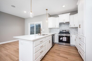 931 168th St, Basehor, KS 66007 - photo 7