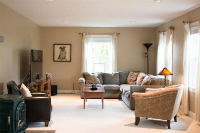 220 Twist Hill Rd, Dunbarton, NH 03046 - photo 6