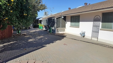 9933 W Tarrytown Ave, Sun City, AZ 85351 - photo 6