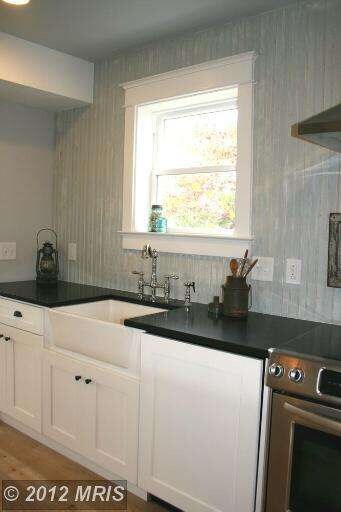 13211 Cherwin Ave, Middle River, MD 21220 - photo 2