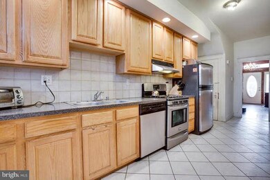 1013 7th St NE, Washington, DC 20002 - photo 7