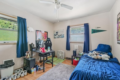 38-web-or-mls-4423-4425 S 5th Pl-S2706-0