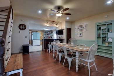 903 W Jefferson St, Pittsfield, IL 62363 - photo 7